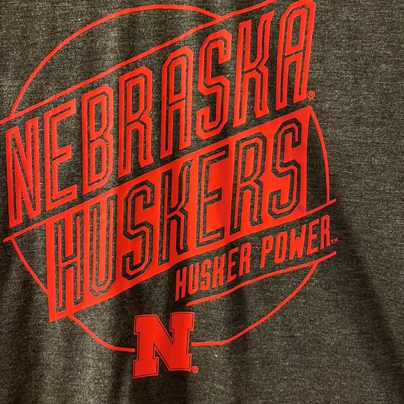 Go big red - Picture 2 of 3